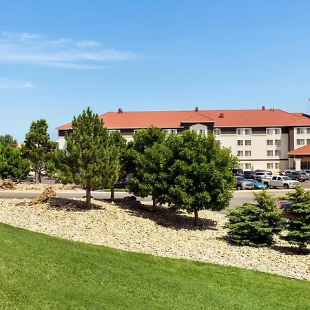 La Quinta Inn And Suites By Wyndham At Watiki Waterpark-3
