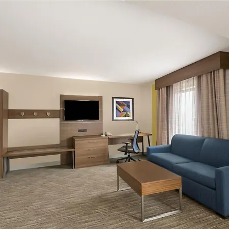 Country Inn & Suites By Radisson, Downtown Albany New York-3