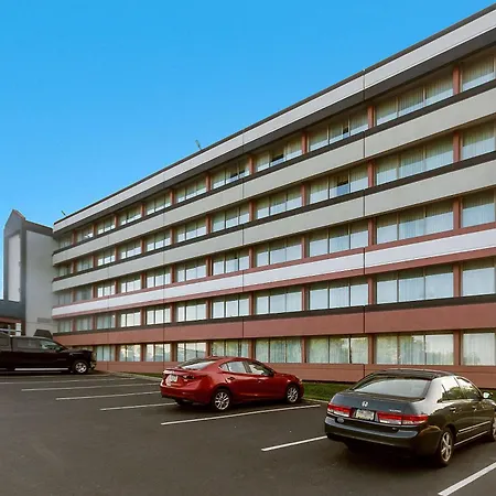 Exton Hotel And Conference Center-2