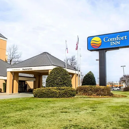 Comfort Inn Fayetteville Near Fort Bragg-2