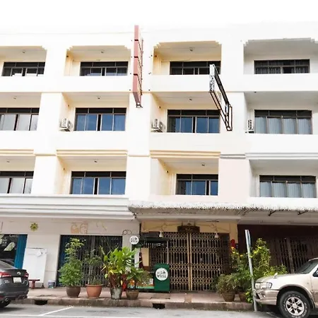 Oyo 1118 K L Boutique Hotel-2