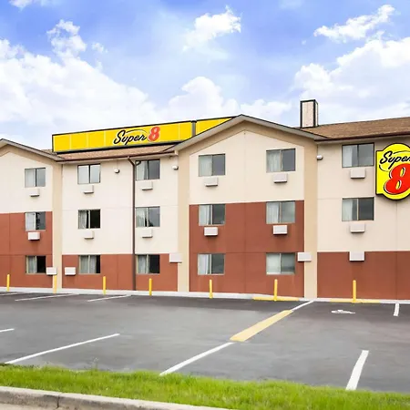 Super 8 By Wyndham Chester/Richmond Area-3