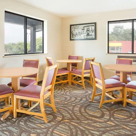 Super 8 By Wyndham Lexington Va-2