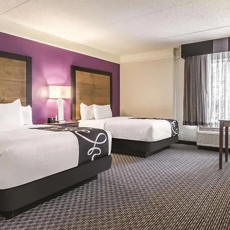 La Quinta By Wyndham Alexandria Airport-3