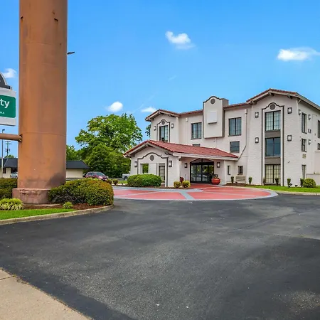 Quality Inn Hampton - Newport News-3