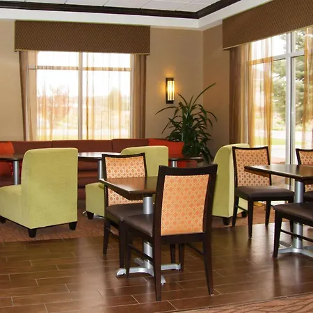 Spark By Hilton Cedar City-3
