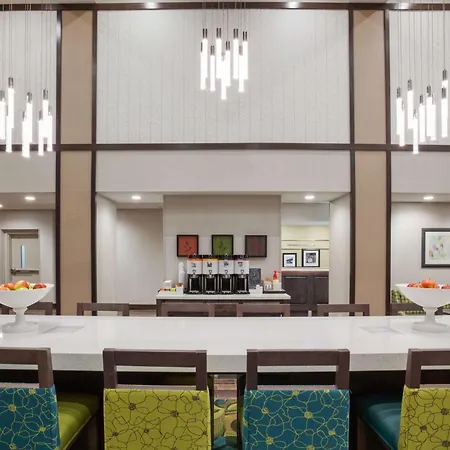 Hampton Inn & Suites Sioux City South, Ia-3