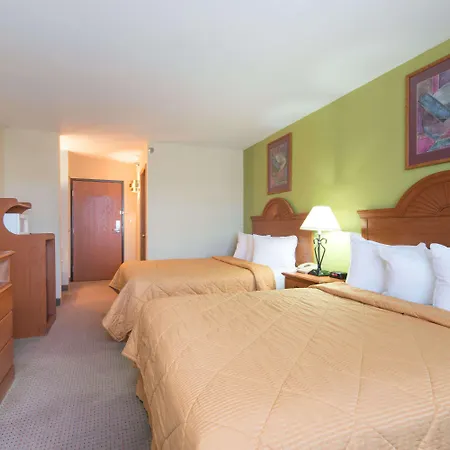 Knights Inn & Suites Gallup-3