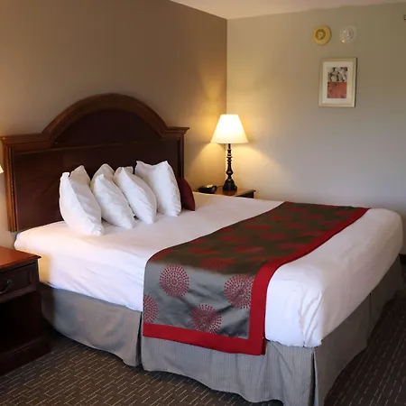 Ramada Plaza By Wyndham Hagerstown-2