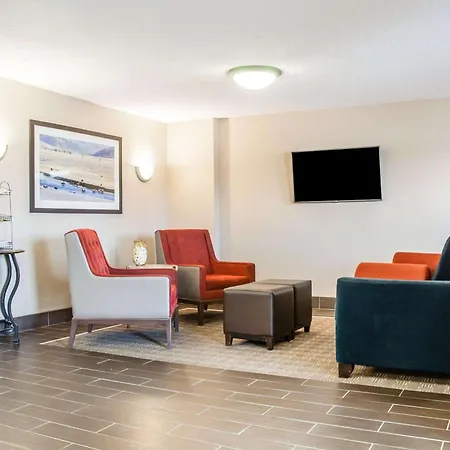 Comfort Inn Dickinson-2