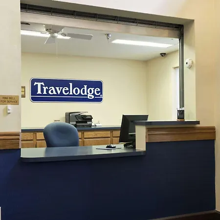 Travelodge By Wyndham Grand Island-2