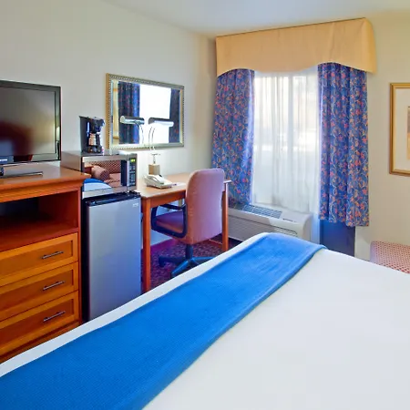 Best Western Plus Sugar Land-Stafford-3