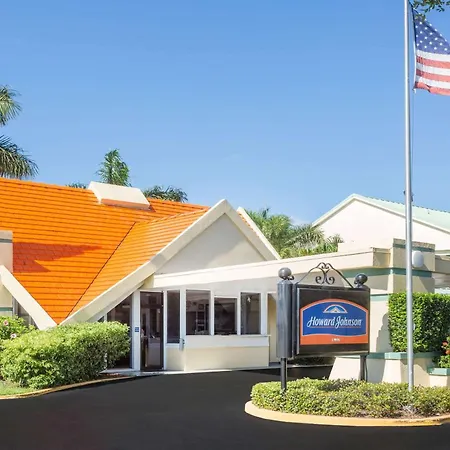 Howard Johnson By Wyndham Vero Beach / Downtown-3