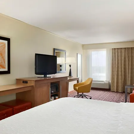Hampton Inn Forrest City-2