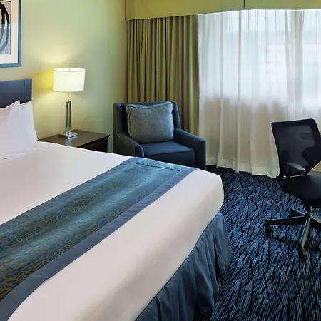 Doubletree By Hilton Norwalk-2