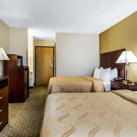 Quality Inn Batesville-2