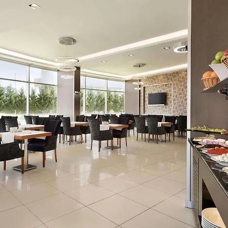 Ramada Hotel By Wyndham Edirne-3