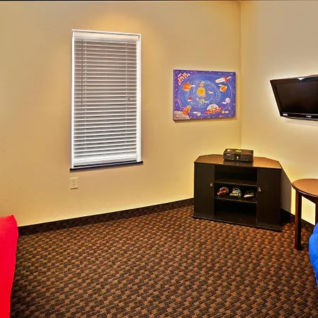 Comfort Inn & Suites Miami - Route 66-2