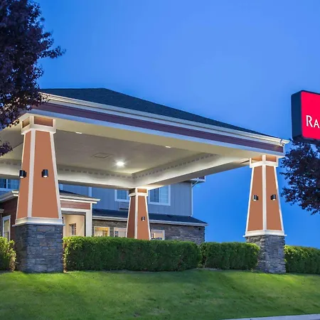 Ramada By Wyndham Moses Lake-2