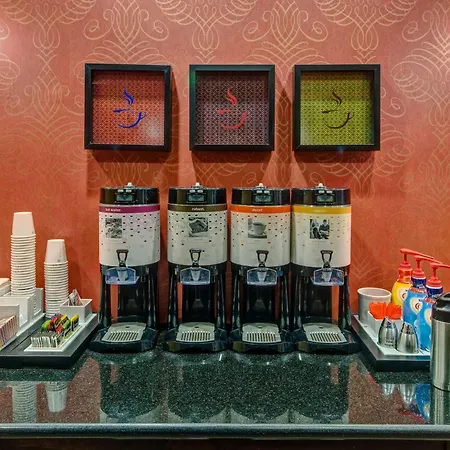 Hampton Inn & Suites Corsicana-3