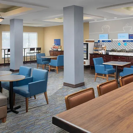 Holiday Inn Express Uvalde By Ihg-3