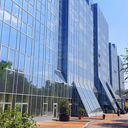 Plaza Premium Darmstadt-2