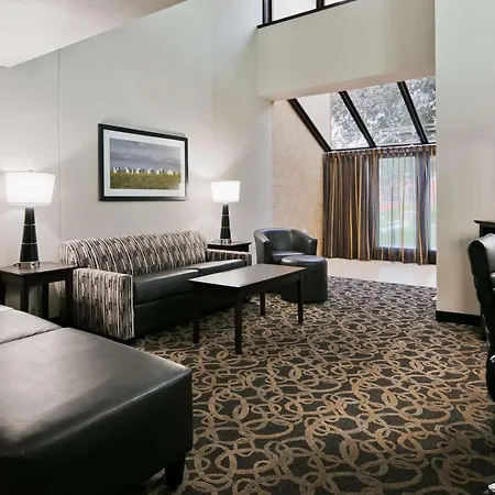 Best Western Ramkota Hotel Aberdeen-3
