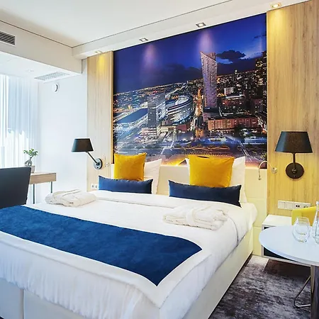 Golden Tulip Warsaw Airport-2