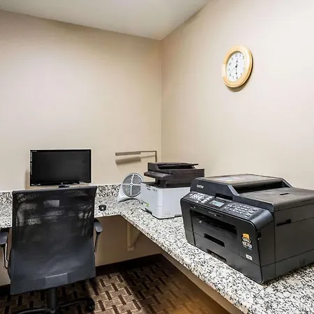 Mainstay Suites Cedar Rapids North - Marion-2