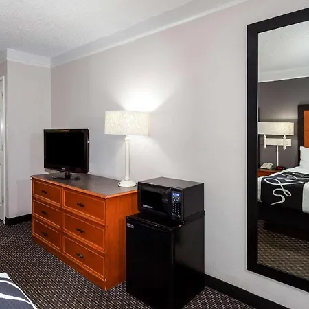 La Quinta Inn By Wyndham Laredo I-35-2