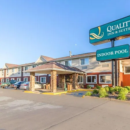 Quality Inn & Suites Eau Claire University Area-3