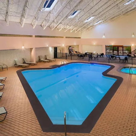 Wyndham Garden Stillwater-3