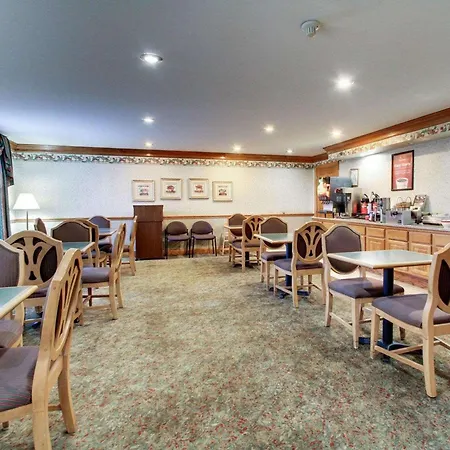 Econo Lodge Inn & Suites Flowood - Jackson Northwest-2