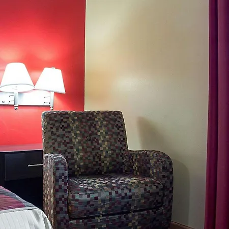 Econo Lodge Jamestown South-3