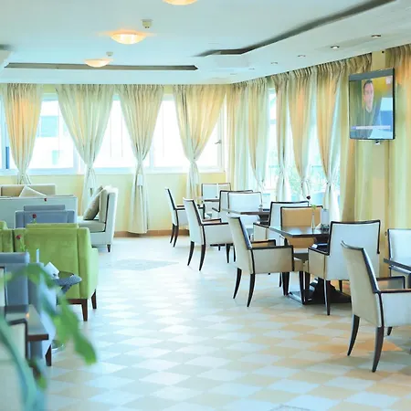 Swiss Inn Nexus Hotel-3