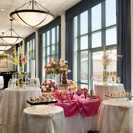 Hilton Long Island/Huntington-2