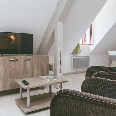 Terres de France - Appart'Hotel le Splendid-3