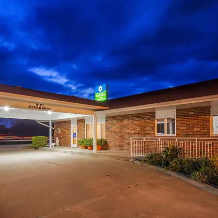 Surestay By Best Western Cameron-3