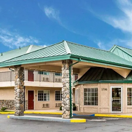 Quality Inn & Suites Minden-2