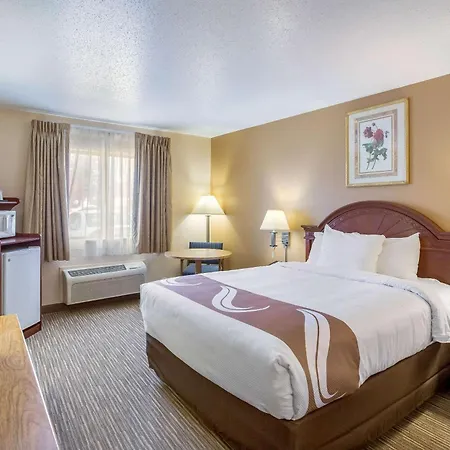 Quality Inn - Storm Lake-2