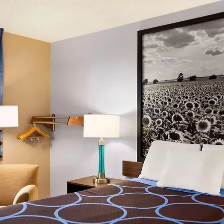 Americas Best Value Inn Pittsburg-3