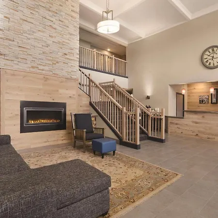 Country Inn & Suites By Radisson, Detroit Lakes-2
