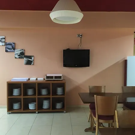 Hotel Jonquera-2