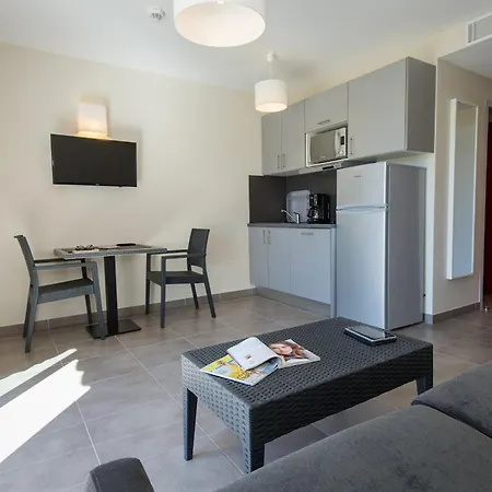 SOWELL RESIDENCES Les Perles de Saint Tropez-3