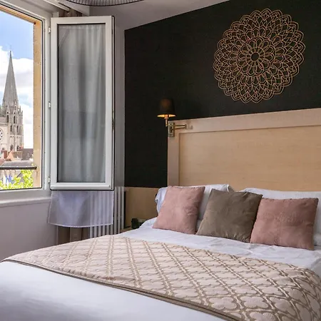 Hôtel Le Boeuf Couronné Chartres - Logis Hotels-2
