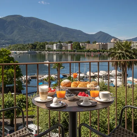 Hotel Lago Maggiore - Welcome!-2