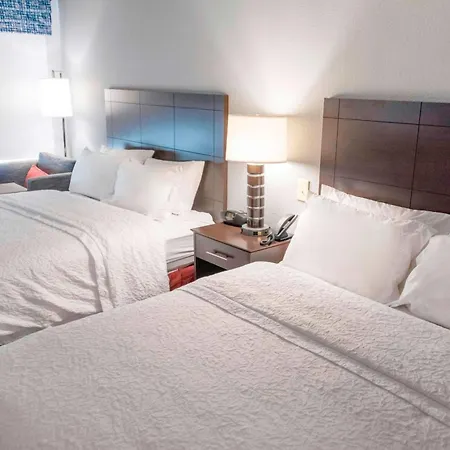 Hampton Inn Kinston-2