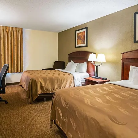 Quality Inn Fairmont-2
