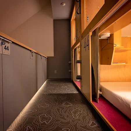 Pangea Pod Hotel (Adults Only)-2
