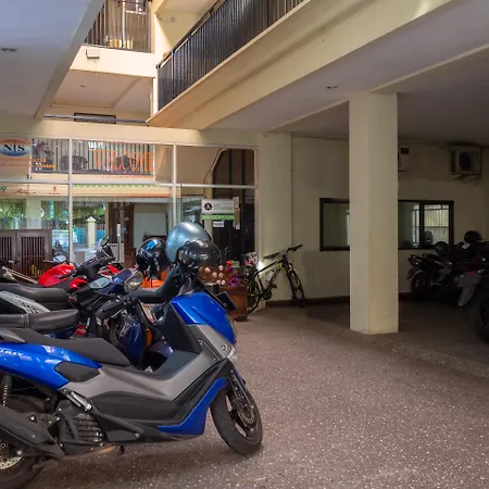 Audah Guesthouse Syariah Redpartner-2